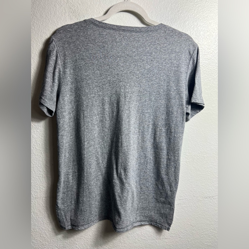 Lucky Brand Classic V-Neck Heather Gray
Size S - Picture 3 of 9